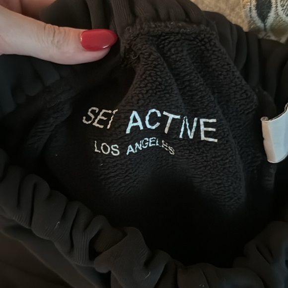 Set Active Sweats worn once - Picture 4 of 5